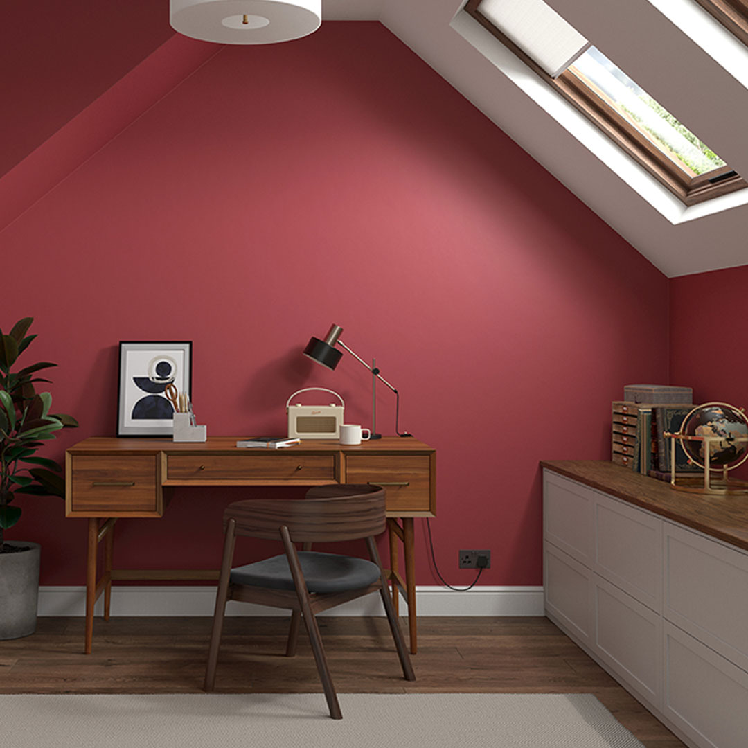 27032 Office Wall Pugin Red